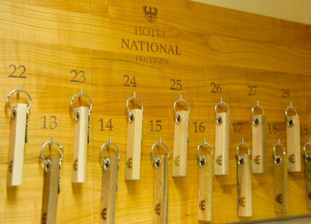 Hotel National Frutigen Quarto foto